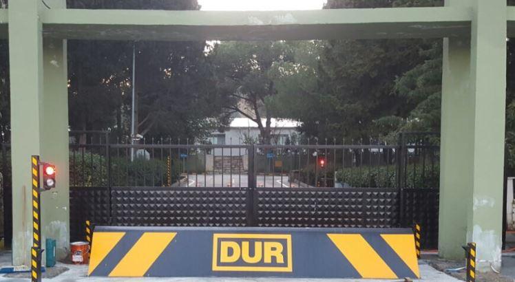 Blok Yol Bariyerleri